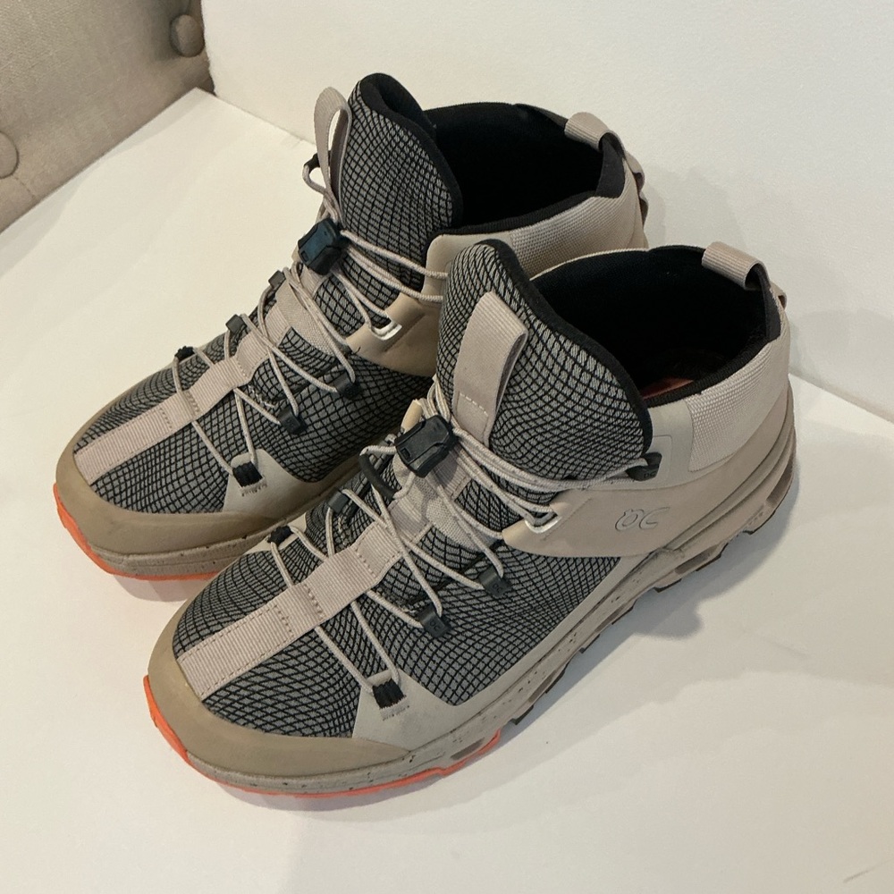 On Running Women’s Beige and Black Hiking Shoes